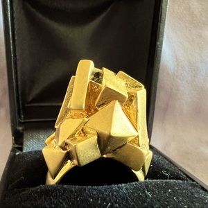 GIVENCHY COCKTAIL RING